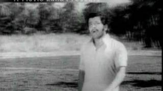 Annakili Unnai Theduthu